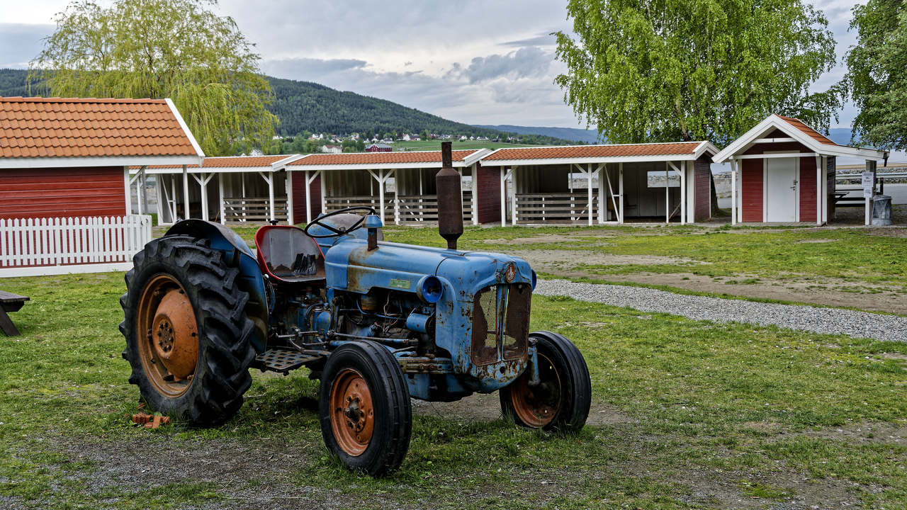 20220524 113912~Hageland Glass Works, Jevnaker~Oppland~Norway